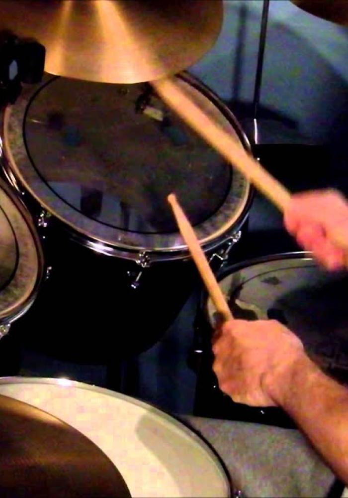 ☊ Drum Roll Soundboard