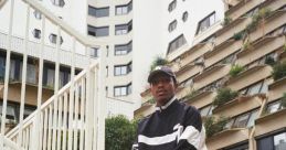 So la lune (french rapper)