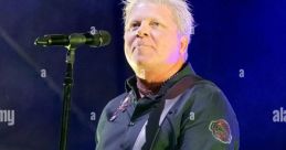 Dexter Holland (The Offspring)