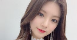 Wang Yiren (From Everglow)