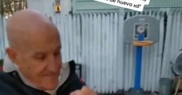 Manolo Cabeza de Huevo (Mangio-Crepe trained)