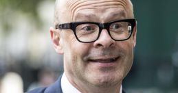 Harry Hill