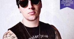 M. Shadows (Waking The Fallen Era) (Singing and Screaming)