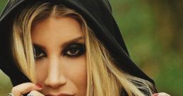İrem Derici [ Turkish , Singer ]