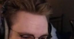 Ohnepixel OhnePixel is a German content creator who is best known for his Counter-Strike: Global Offensive (CS:GO) skin