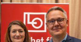 Peter Kjellin (Glädjefylld Man Med Måttligt Nördiga Intressen Och En Positiv Och Behaglig Röst)