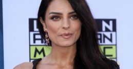 Aislinn Derbez