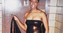 Natavia Holmes