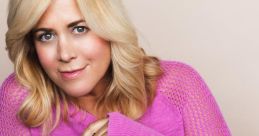 Annie Wood - Host of BZZZ! TV-Film-VO actress