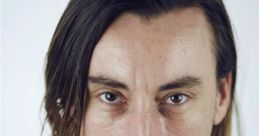 Native Dutch Male Voiceover Artist Possessing a Warm and Persuasive Timbre L Nederlandse Stemacteur L Actor De Voz Holandés L