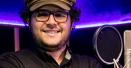 Narrador Y Actor De Doblaje Con Un Registro Medio-agudo, Especializado En Promociones Y Un Estilo Juvenil
