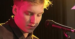 George Ezra - Budapest (Official Video)