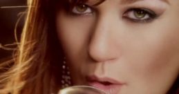 Kelly Clarkson - Stronger (What Doesn't Kill You)