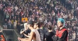 Seventeen Crowd