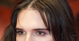 Hari Nef