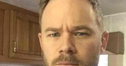 Aaron Ashmore