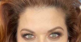 Debra Messing