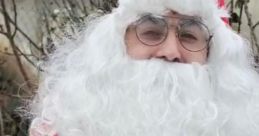 Papá Noel Español Papá Noel Español, conocido en el mundo hispanohablante como el icónico Santa Claus, es el carismático
