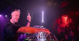 Dj s 5