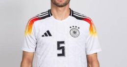 Pascal Groß Interviews