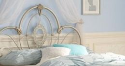 Katie's Bedroom: Join Katie In Her Bedroom... In this ambient cape titled 'Katie's Bedroom: Join Katie In Her Bedroom...',