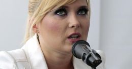 Gosia Andrzejewicz