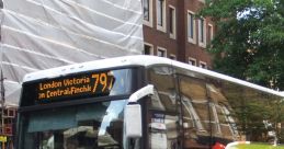 London Green Line Coach (Exterior)