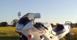 Honda VFR750F 1986 Library