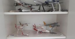 Toy plane Library