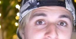 Dalas Review youtuber (Modelo primitivo)