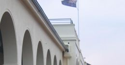 Bondi beach Library