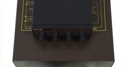 Loose spring shaking reverberant contact mic 11 wav Library