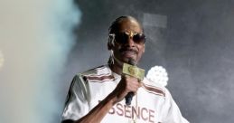 Snoop Dogg (Rapper) (Calvin Cordozar Broadus Jr.)