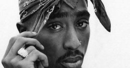 Tupac Shakur (2Pac) (Rapper)