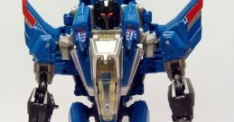 Thundercracker [Transformers G1 1984-1987_ John Stephenson]