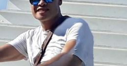 Phong To