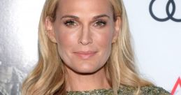 Molly sims