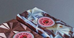 Jupará Chocolates Artesanais from Jupará Chocolates Artesanais. # #disco #dance #house #singing #speech #malespeech