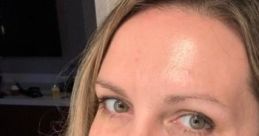 Melanie Seiden My voice has been described as "the mom next door." Along with my demeanor, my voice is professional,