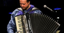 Gabriel Lavy from Gabriel Lavy. # #piano #keyboardal #drop #sundays #alinstrument #speech #glockenspiel #marimba