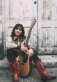 Female Vocal Performer with a Neutral Mexican Spanish Accent and Proficiency in Latin American English Type your text to