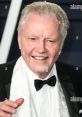 Jon Voight Jonathan Vincent Voight (/ˈvɔɪt/; born December 29, 1938) is an American actor. Throughout his career, he has