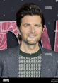 Adam Scott (Ben Madame Web)
