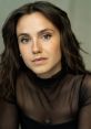 Poppy Drayton Poppy Gabriella Drayton (born 7 June[1] 1991[2]) is a British actress. She is known for playing Elizabeth