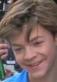 Oakes Fegley Oakes Tonne Fegley (/oʊks ˈfɛˌɡliː/; [1][2] born November 11, 2004)[3] is an American actor. He has starred