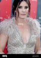 Sandra bullock 2 Singing voice