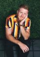 Steve Everett Steve Everett is a dynamic Pop'n'Roll™ recording artist hailing from Nashville, TN, whose smooth and