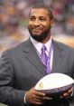 Daunte Culpepper Daunte Culpepper is a former NFL quarterback renowned for his impressive career in professional football,