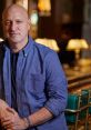 Tom Colicchio Tom Colicchio is a renowned American chef and restaurateur, celebrated for his influential role in shaping the