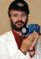Ringo Starr (Thomas Narration) Ringo Starr was the original narrator for the first two series of Thomas the Tank Engine &